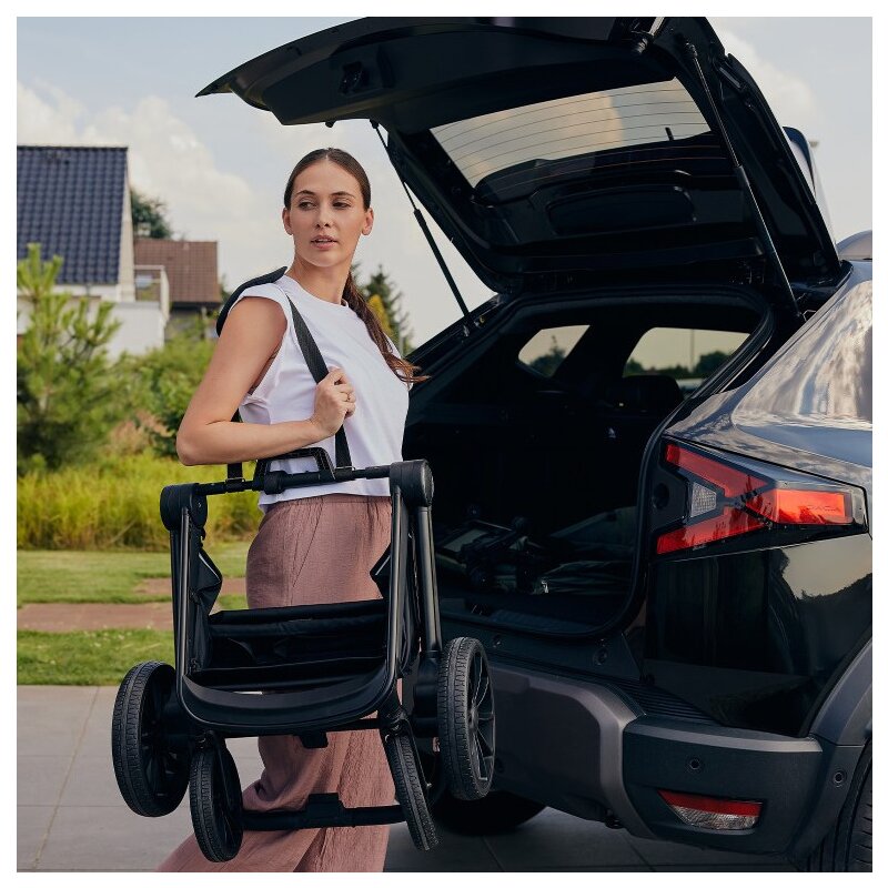 Carucior sport, Lionelo, Mika Plus, Cadru din aluminiu, Copertina XXL, Spatar reglabil in 3 pozitii, Cu accesorii, Pana la 22 kg, 6-48 luni; EN1888-1, EN1888-2 EN1466, Mocha Mousse