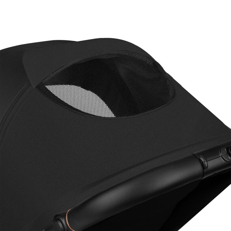 Carucior sport, Lionelo, Mira, Maner reglabil in 5 pozitii, Spatar si suport de picioare reglabile, Plasa de tantari si suport biberon incluse, Pana la 22 kg, 6 luni+, Conform cu EN1888-1, EN1888-2, Testare SGS, Negru - gogobaby.ro