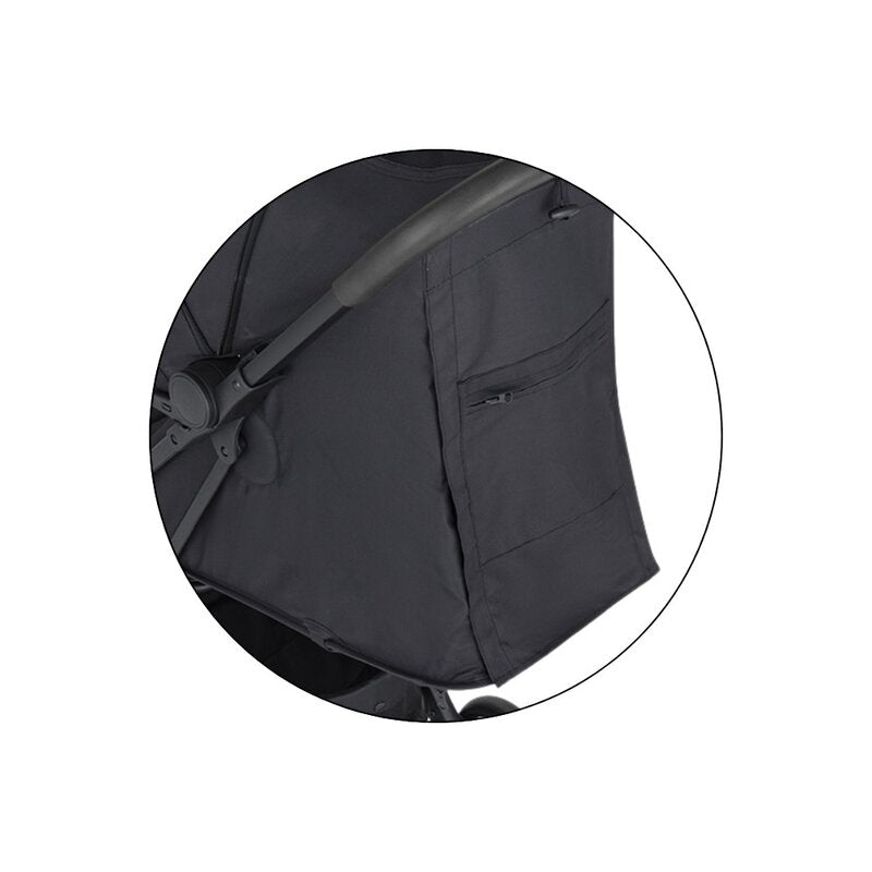 Carucior sport, Petite&Mars, Fly, Pliere compacta, Spatar reglabil pana la pozitie de somn, Suport picioare reglabil, Copertina extensibila cu protectie UPF40+, Suport pahar inclus, Pana la 22 kg, 0 luni+, Negru