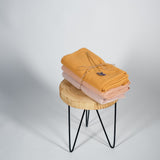 ONINO - Muselina multifunctionala din bumbac 100% organic, HUG.me, Honey Gold, x1 bucata, 120 x 120 cm, certificata GOTS