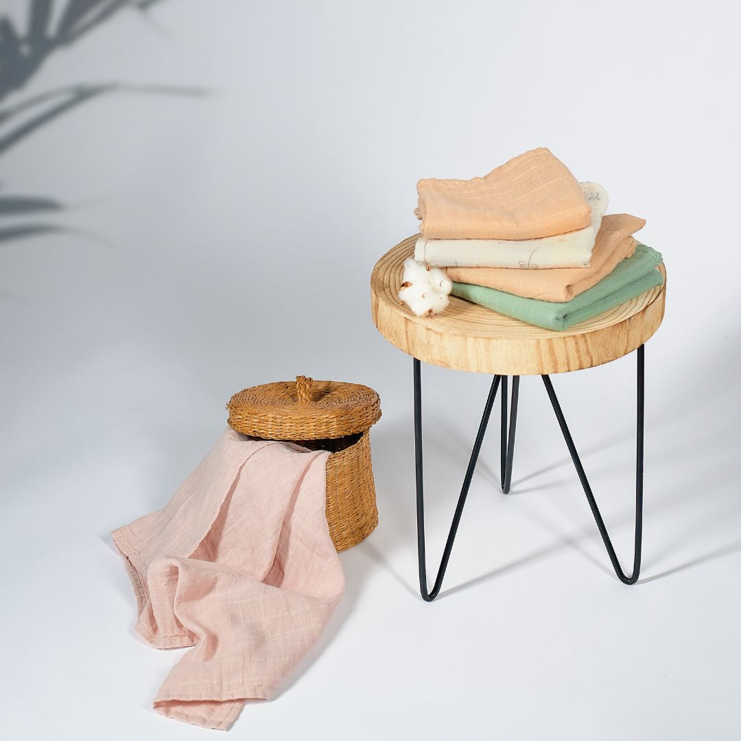 ONINO - Muselina multifunctionala din bumbac 100% organic, HUG.me, Warm Peach, x1 bucata, 120 x 120 cm, certificata GOTS - gogobaby.ro