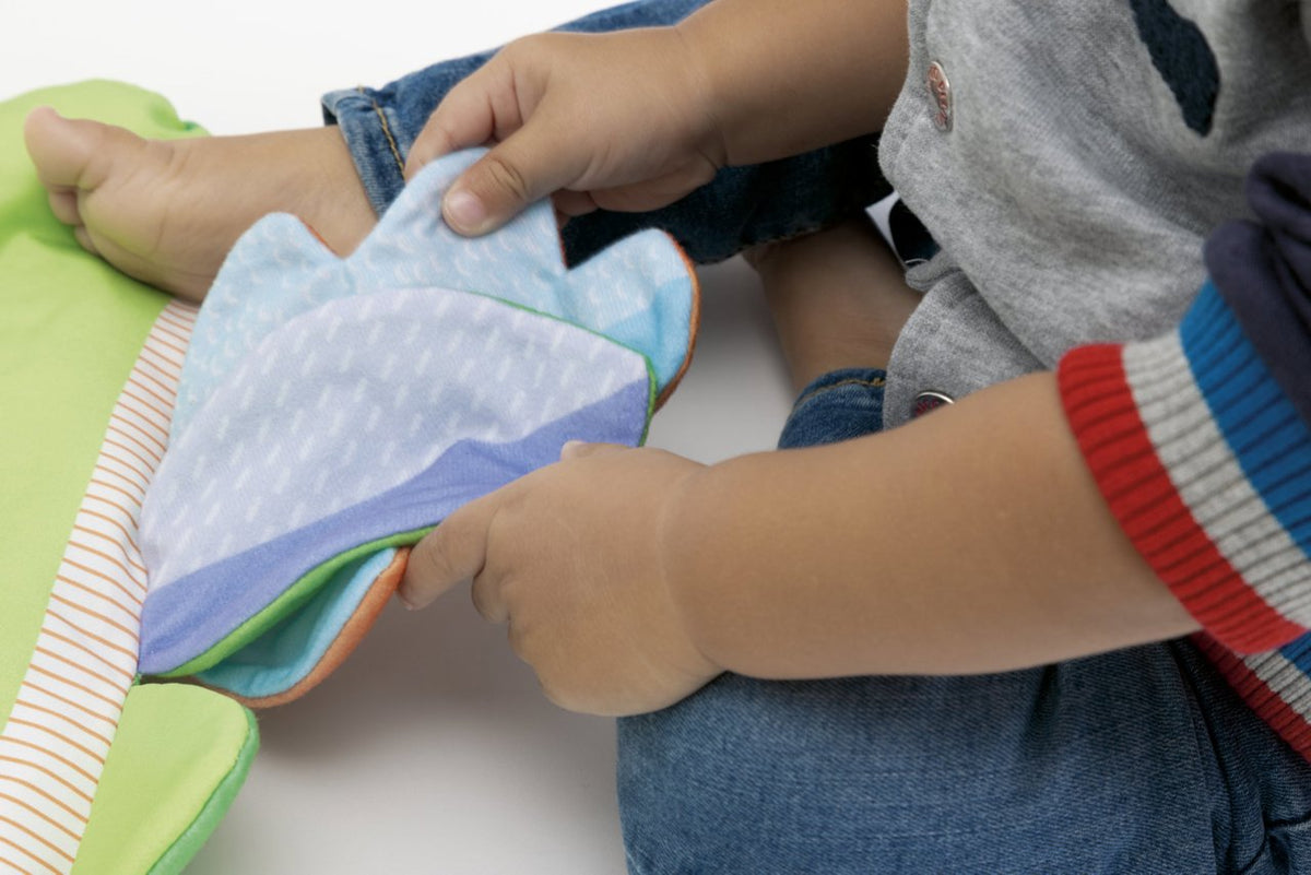 Centru de activitate senzorial Chicco, Crocodilul Croco, 6-36luni - gogobaby.ro