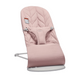 BabyBjorn - Balansoar Bliss Dusty Pink cu aspect delicat de petala, tesatura matlasata, cu bara de jucarii inclusa