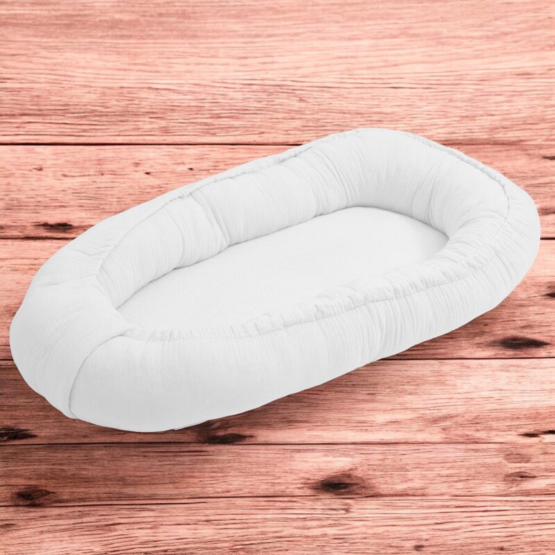Cosulet bebelus, New Baby, Pentru dormit, Baby Nest 80 x 50 cm, Din muselina, Din materiale certificate Oeko Tex Standard 100, White - gogobaby.ro