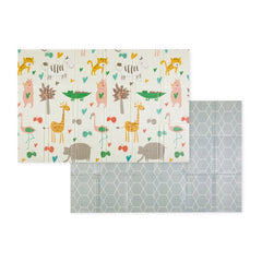 Covoras educativ, Petite&Mars, Campy L, Din spuma XPE non-toxica, Cu doua fete, Suprafata antiderapanta, 130x200 cm, Pliabil compact 40×32×21 cm, Model animalute si forme geometrice