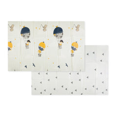 Covoras educativ, Petite&Mars, Campy L, Din spuma XPE non-toxica, Cu doua fete, Suprafata antiderapanta, 130x200 cm, Pliabil compact 40×32×21 cm, Model baloane si forme geometrice