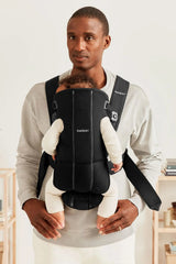 BabyBjorn - Marsupiu anatomic Mini, cu pozitii multiple de purtare, Black, Tesatura-Tricot