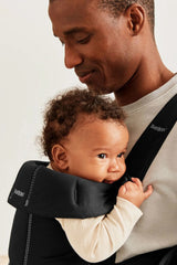 BabyBjorn - Marsupiu anatomic Mini, cu pozitii multiple de purtare, Black, Tesatura-Tricot