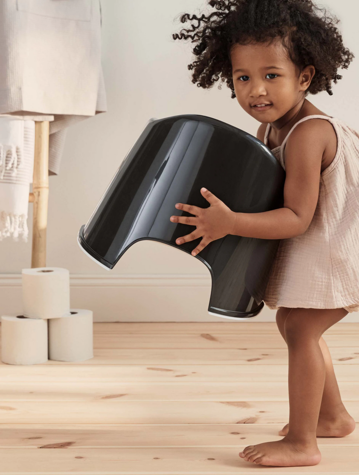 BabyBjorn - Olita cu protectie spate Potty Chair Black/White