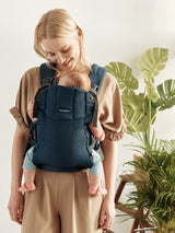 BabyBjorn - Marsupiu anatomic cu multiple pozitii de purtare colectia Harmony, 3D Mesh, Navy Blue - Editie Limitata
