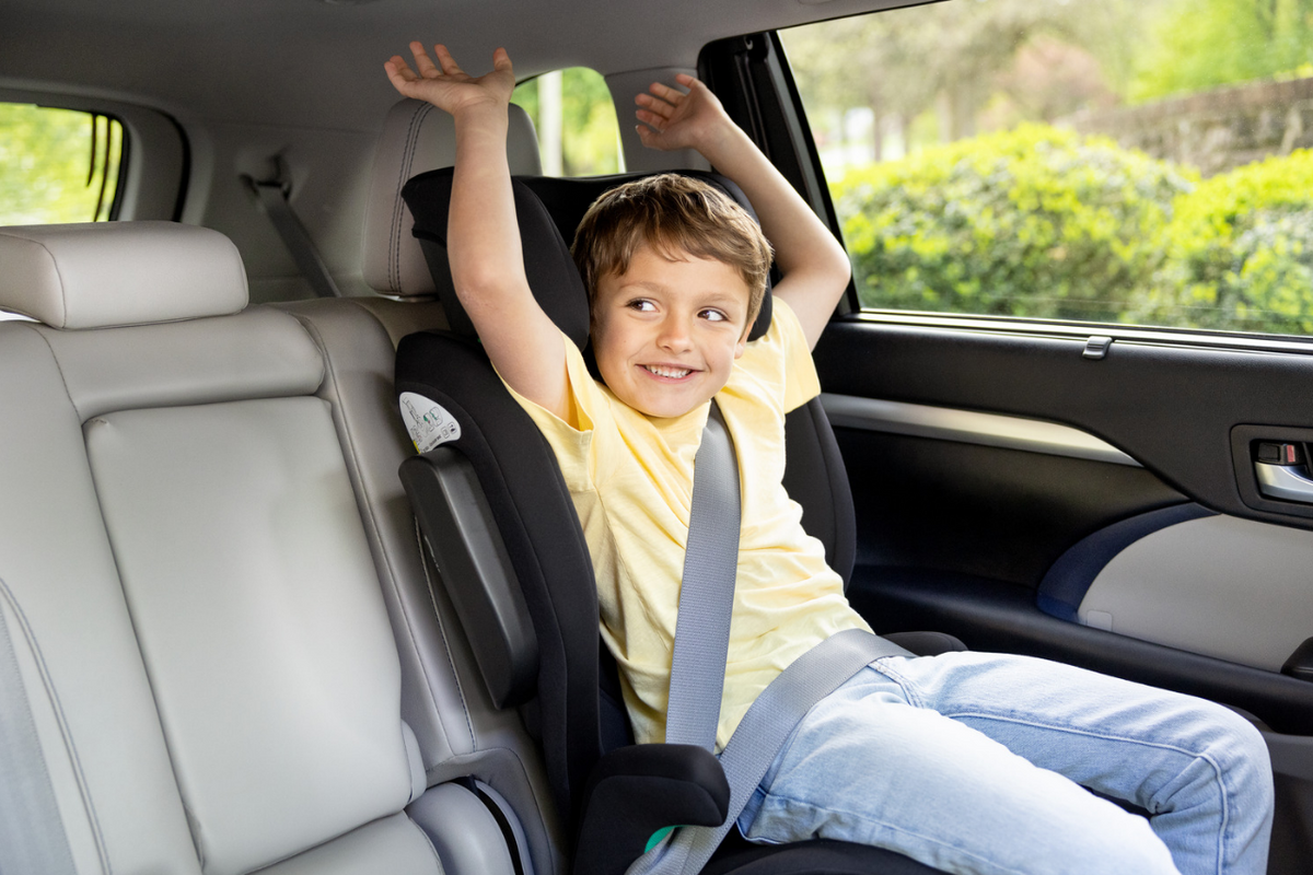 Joie - Scaun auto i-Trillo FX Berry, 100-150 cm, certificat R129 si testat ADAC - gogobaby.ro