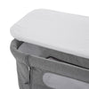 Patut co-sleeper, Feedo, Pliabil, Reglabil in 5 pozitii, Cu laterala detasabila, Include geanta de transport si salteluta, Cu roti, Greutate maxima suportata 9 kg, 0-5 luni, Gri