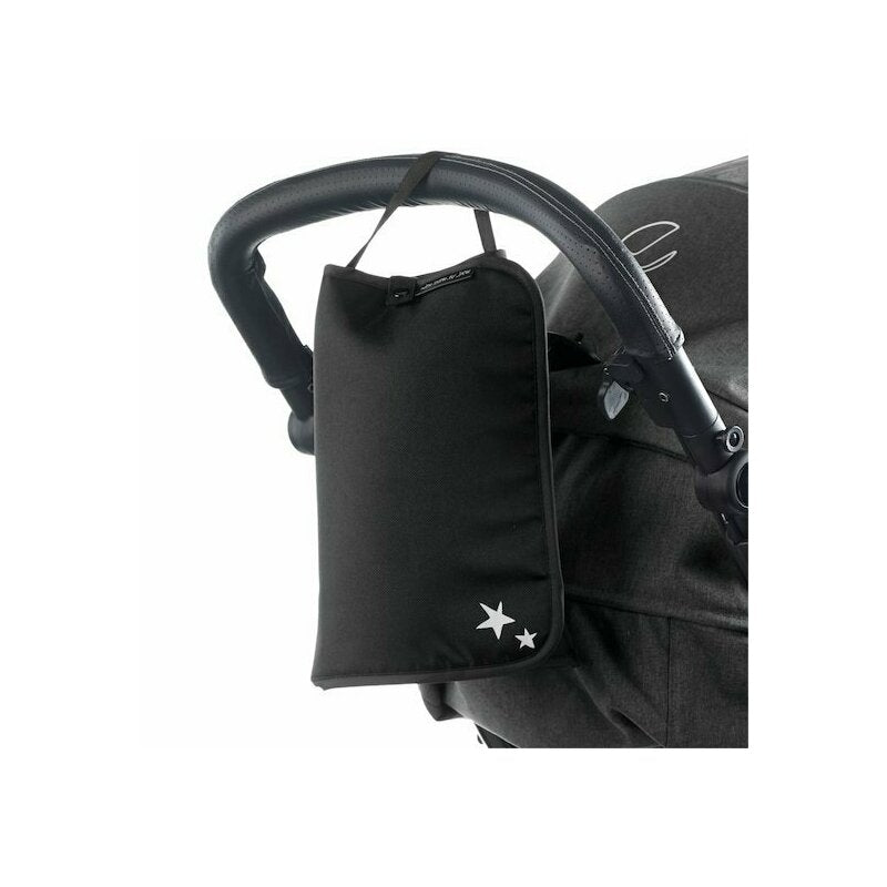 Geanta pentru mamici, Jane, Cu 2 buzunare exterioare, Cu multiple compartimente, Cu saltea de infasat inclusa, 44 x 34 cm, Conform cu standardul de securitate europeana EN 71-3:2019, Soil - gogobaby.ro
