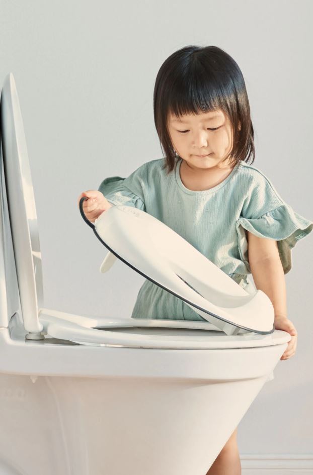 BabyBjorn - Reductor pentru toaleta Toilet Training Seat, White/Black