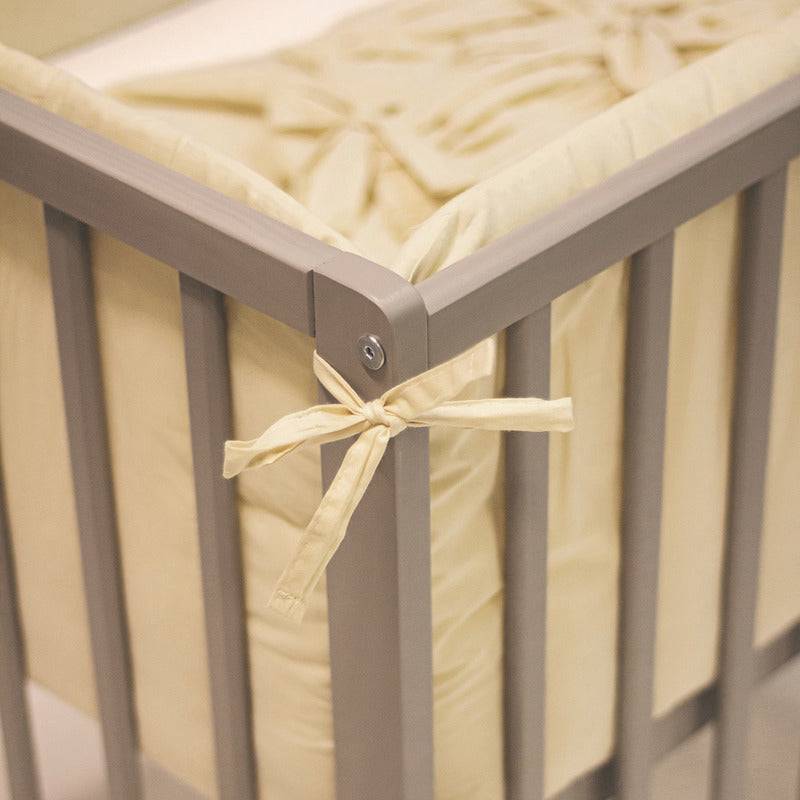 Aparatoare patut, Petite&Mars, Tilly, 120x60 cm, Cu panglici, Din bumbac, Lungime 180 cm, Inaltime 36 cm, 0 luni+, Roz - gogobaby.ro