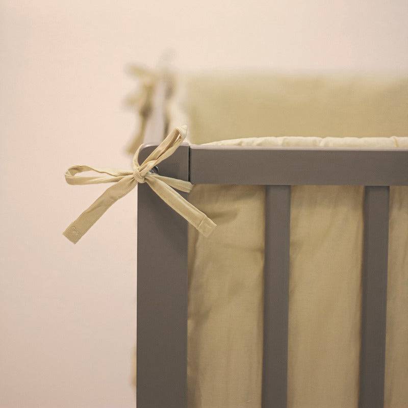 Aparatoare patut, Petite&Mars, Tilly, 120x60 cm, Cu panglici, Din bumbac, Lungime 180 cm, Inaltime 36 cm, 0 luni+, Roz - gogobaby.ro