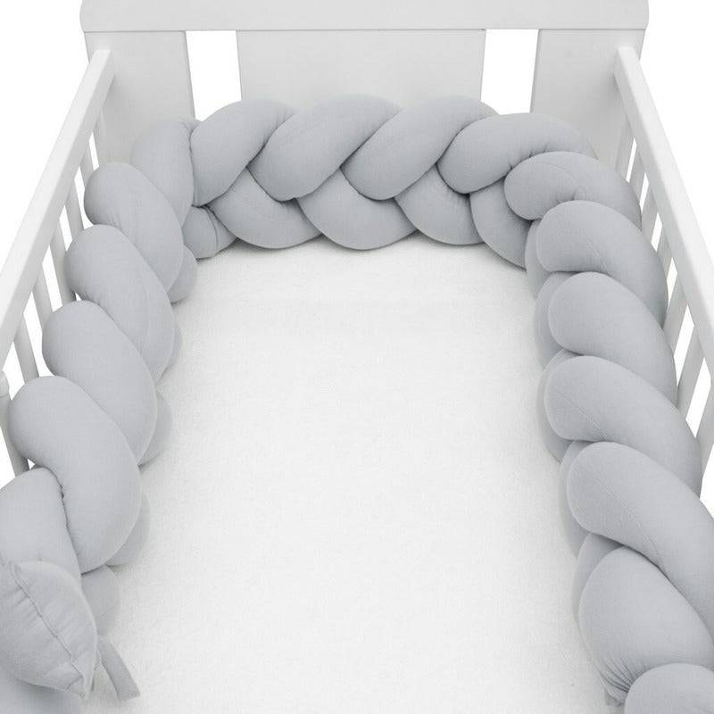 Protectie laterala, New Baby, Pentru patut, Tip Bumper impletit, Din muselina, Din materiale certificate Oeko Tex Standard 100, Lungime 225 cm, Grey - gogobaby.ro