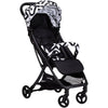 Carucior sport, FreeON, Solo, Pliabil tip troler, Tehnologia inovatoare One-Hand Folding, Greutate 6 kg, Cu capotina UPF 50+, Pliere compacta pentru avion, Conform cu standardul european de securitate EN 1888-1:2018, Black/White