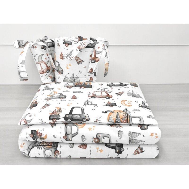 Lenjerie patut cu 3 piese, MimiNu, Pentru patut 120x60 cm, Cu protectie laterala, Din bumbac certificat Oeko Tex Standard 100, Design, Cars Grey - gogobaby.ro
