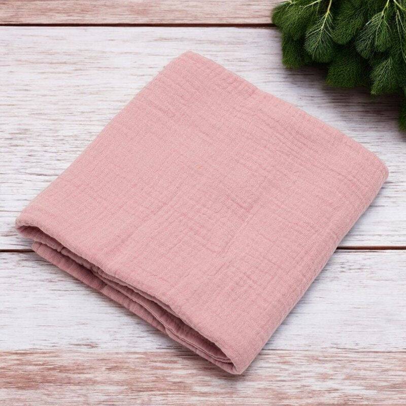 Paturica moale bebe, New Baby, Cu multiple intrebuintari, 60x60 cm, Din muselina, 100% bumbac, Pink - gogobaby.ro