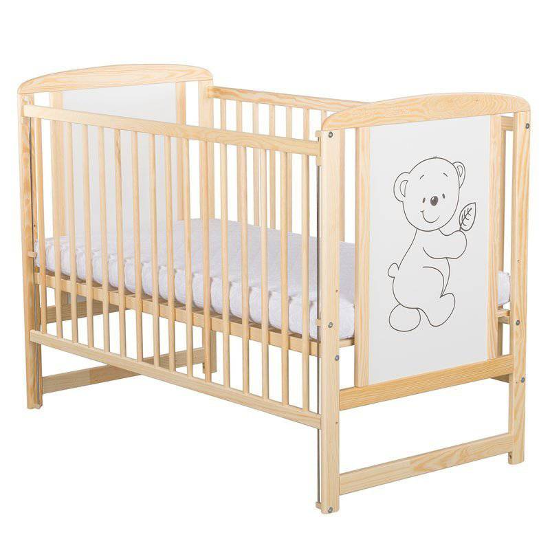 Patut din lemn bebe, 120x60 cm, Cu laterala culisanta, Din lemn de pin si mdf, Stabil si rezistent, Inaltime saltea reglabila pe 3 nivele, Laterala cu 3 bete detasabile, EN716-1, EN716-2, Natur, Babyneeds, Timmi + Saltea 8 cm - gogobaby.ro
