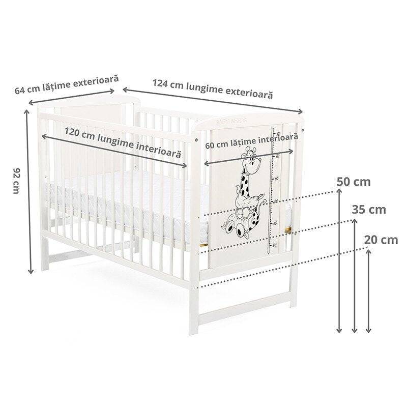 Patut din lemn bebe, 120x60 cm, Din lemn de pin si mdf, Stabil si rezistent, Inaltime saltea reglabila pe 3 nivele, Laterala cu 3 bete detasabile, EN716-1, EN716-2, Alb, Babyneeds, Timmi Girafa + Saltea 10 cm