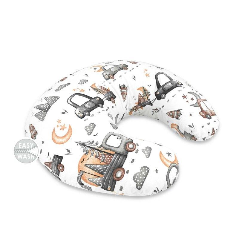 Perna pentru alaptat, MimiNu, Din bumbac certificat Oeko Tex Standard 100, Cu husa detasabila, Cu fermoar securizat, Circumferinta 155 cm, Design, Cars Grey - gogobaby.ro