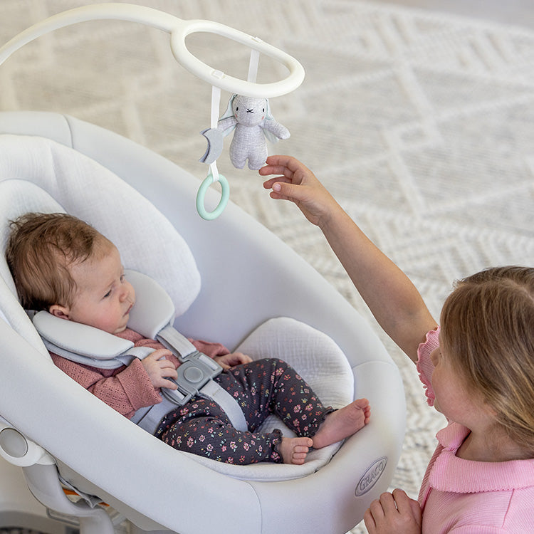 Graco - Leagan electric Eluma Sway cu tehnologie inteligenta de detectare a plansului, pentru bebelusi, alb Rori - gogobaby.ro