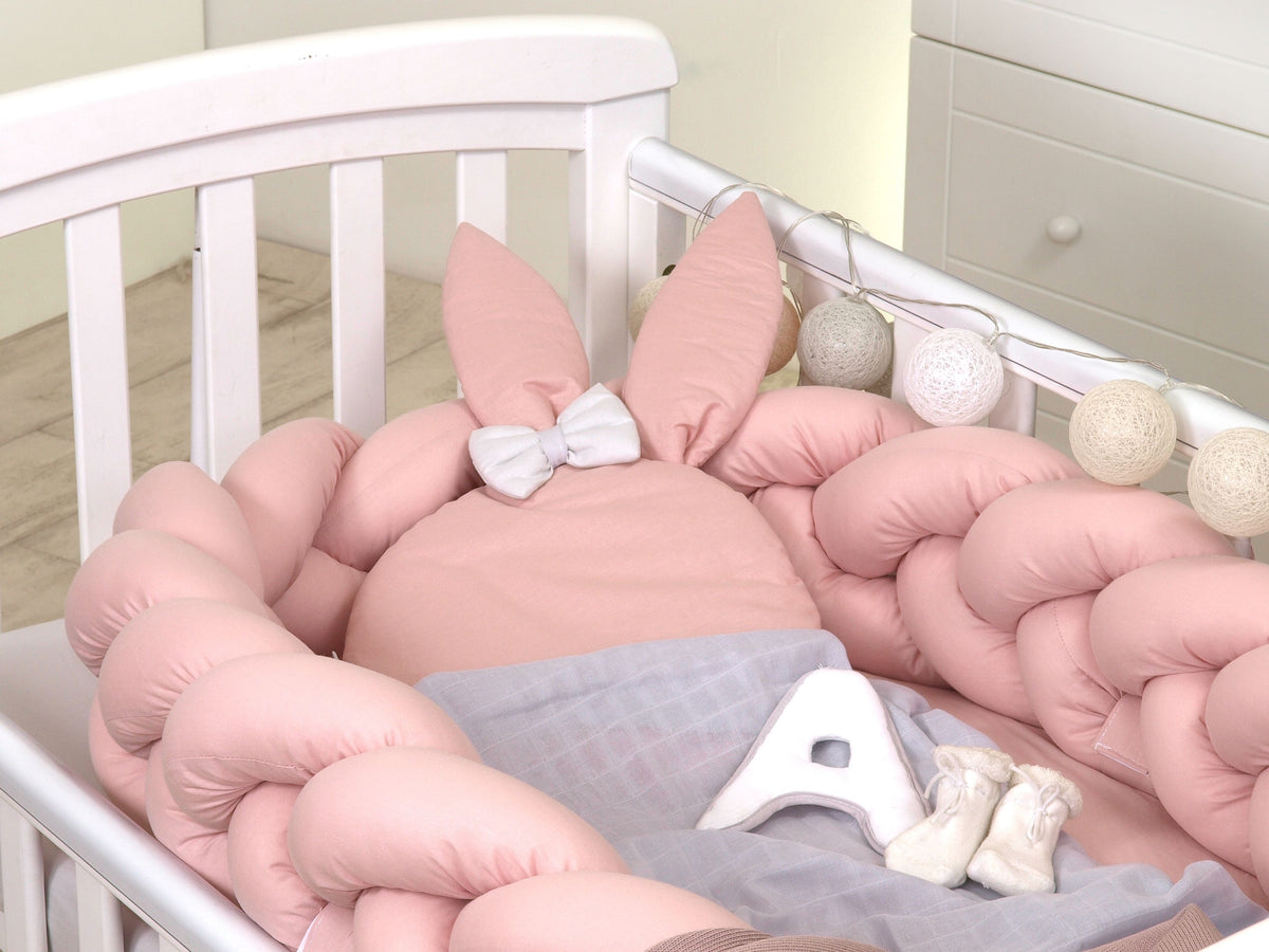 Jolie Protectie impletita pentru patut si Baby nest Pure Rose, 210*21 cm - gogobaby.ro