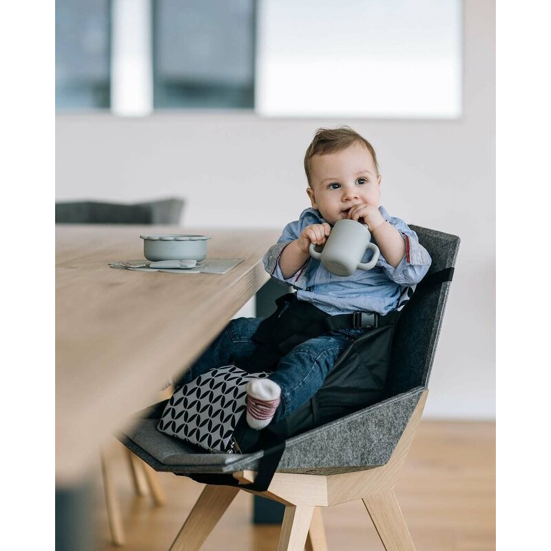 Inaltator scaun masa, FreeON, Fold and Go, Portabil 2 in 1, Conform cu standardele europene EN16120, EN71-3:2021, Black and White - gogobaby.ro