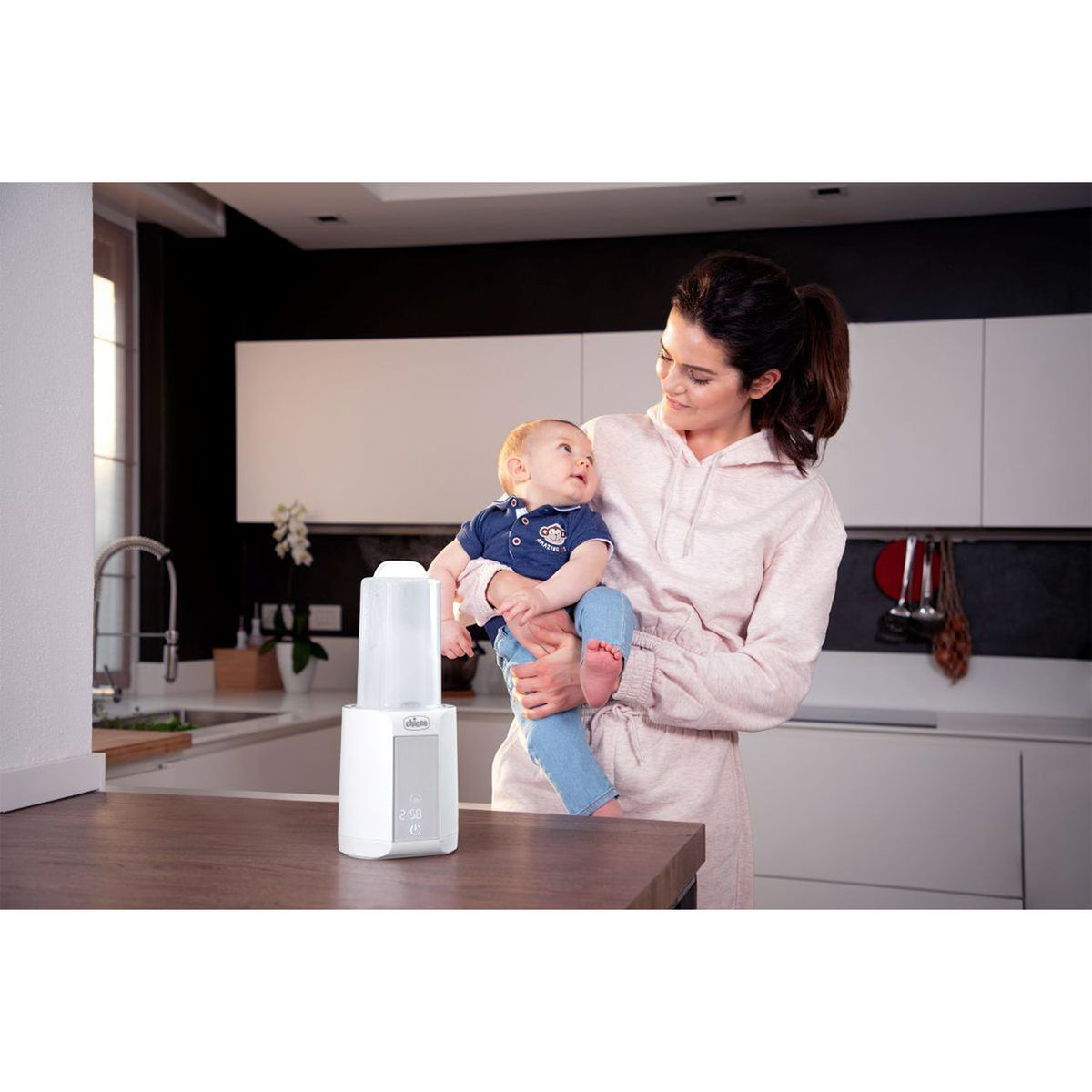 Incalzitor digital electric si sterilizator cu aburi 2 in 1 Chicco, 0 luni+ - gogobaby.ro