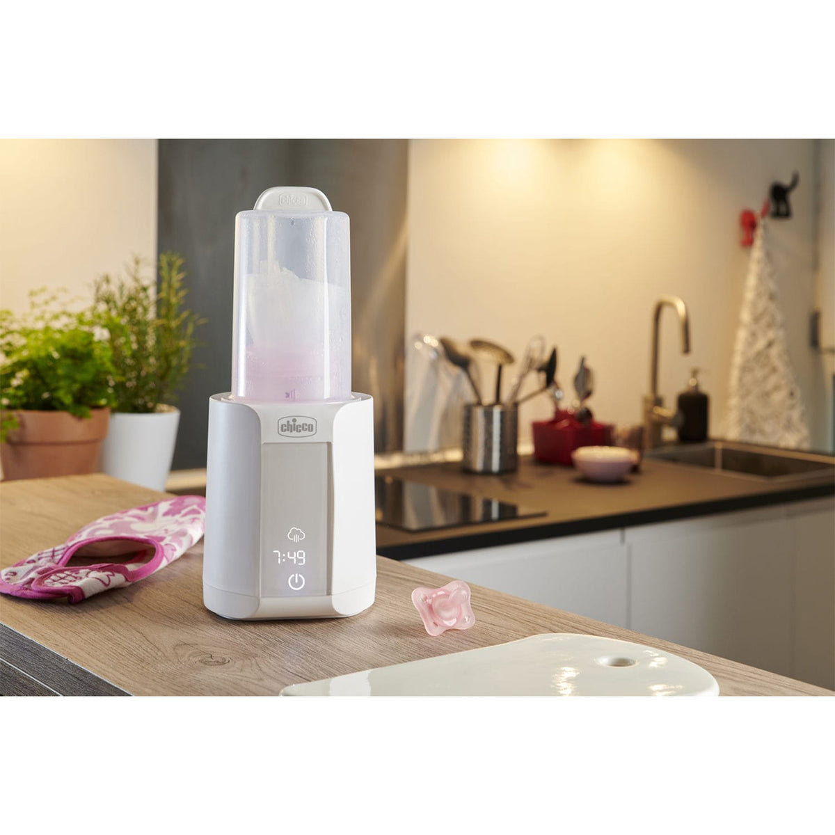 Incalzitor digital electric si sterilizator cu aburi 2 in 1 Chicco, 0 luni+ - gogobaby.ro