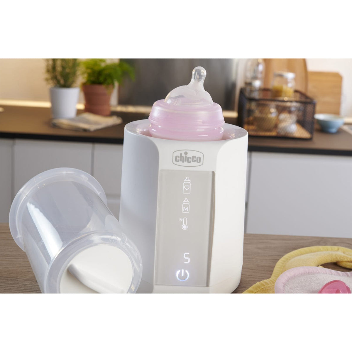 Incalzitor digital electric si sterilizator cu aburi 2 in 1 Chicco, 0 luni+ - gogobaby.ro