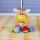 Jucarie din plus, Playgro, Discovery, Stimuleaza dezvoltarea senzoriala, Cu inele pentru dentitie, Cu diverse forme si texturi, 0 luni+, Discovery Friend Giraffe