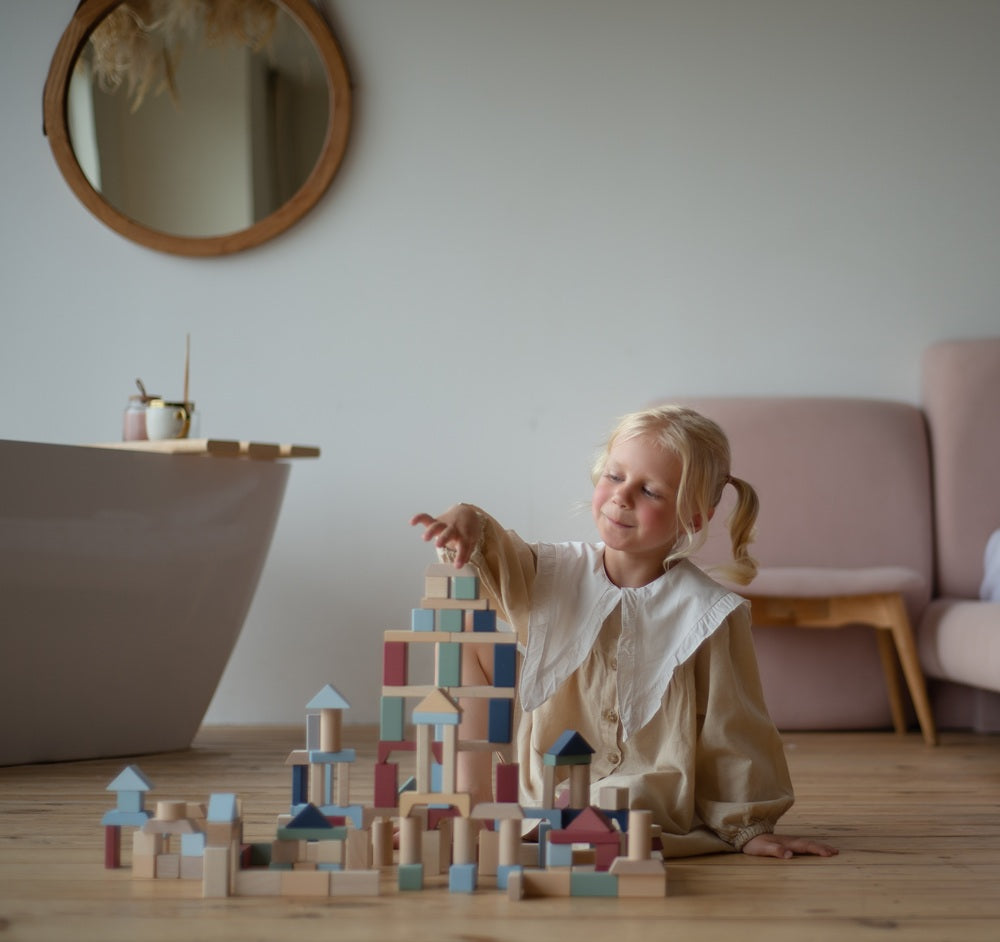 Jucarie din lemn, Cubika, Kit 100 de piese de constructie - Pastel - gogobaby.ro