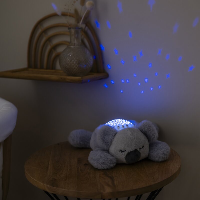Lampa de veghe, Nattou, Cu proiectii, melodii si sunete albe, 5 sunete, 3 culori, Leduri care nu se incalzesc, Volum reglabil, Functie temporizator, Plusul se poate spala, 22x25x9 cm, Koala, Gri