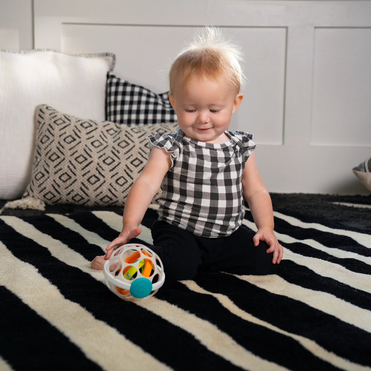 Baby Einstein - Minge zornaitoare Oball Grip & Spin - gogobaby.ro