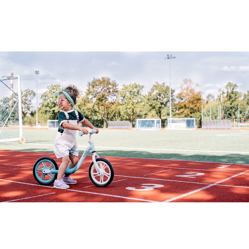 Bicicleta fara pedale, Lionelo, Alex, Usoara, Cu ghidon si sa reglabile, Greutate 3.3 Kg, Cu roti din spuma EVA, 12 inch, Bubblegum - gogobaby.ro