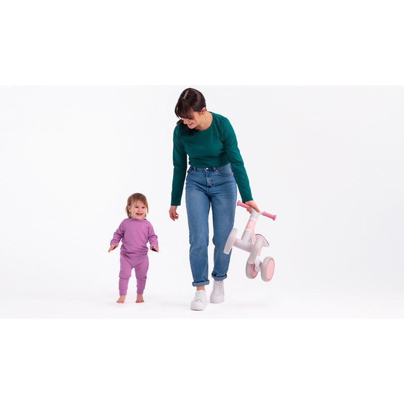 Bicicleta fara pedale, Lionelo, Villy, Cu 4 roti, Din spuma EVA si TPR, Stabila, Manere moi, antiderapante, 12- 36 luni, Sustine pana la 30 kg, Certificata EN 71-1:2014, EN 71-2:2011, EN 71-3:2019, Verde turcoaz