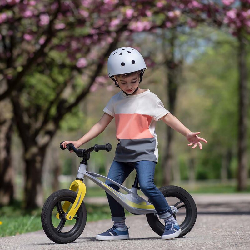 Bicicleta fara pedale, Lionelo, Bart Tour, Usoara, Cu cadru din magneziu, 3.3 Kg, 12 inch, Conform cu standardul european de securitate EN71, Grey Stone