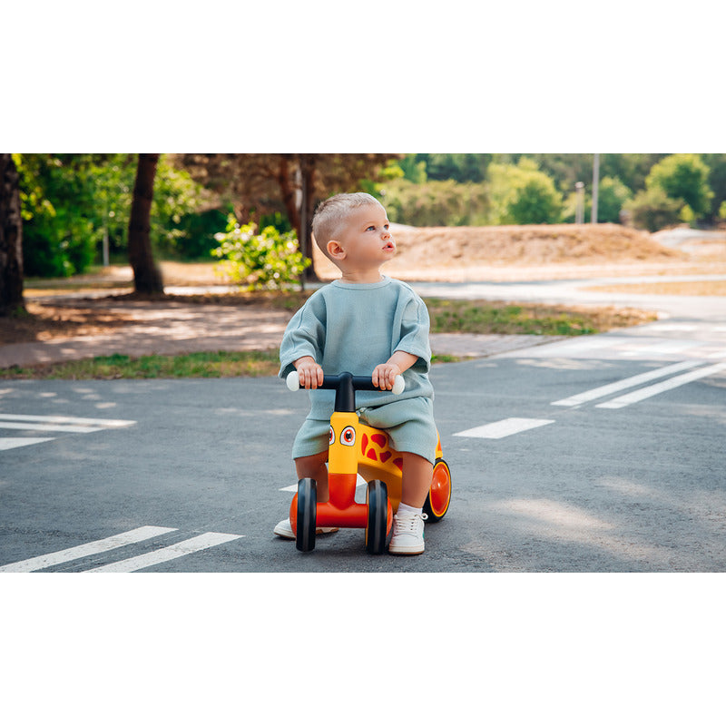 Bicicleta fara pedale, Lionelo, Sammy, Cu 4 roti, Din spuma EVA, Stabila, Manere moi, antiderapante, 12- 36 luni, Greutate maxima suportata 25 kg, Certificata EN 71-1:2014, EN 71-2:2011, EN 71-3:2019, Alb - gogobaby.ro