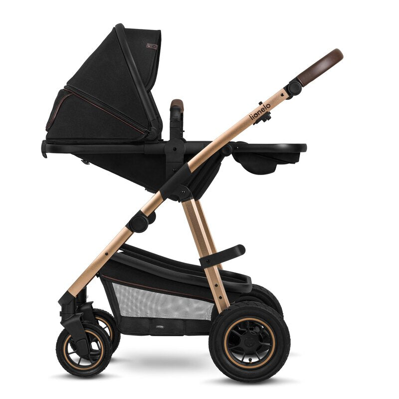 Carucior 3 in 1, Lionelo, Amber, Cadru aluminiu, Cu landou intarit si salteluta moale, Cu scoica auto testata ADAC, Reversibil, Cu accesorii, Geanta parinti, Pana la 22 kg, EN1888-1 EN1888-2 EN1466 ECE R129, Negru onyx