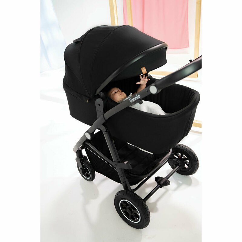Carucior 3 in 1, Lionelo, Bianka, Transformabil, Cadru aluminiu, Cu landou si salteluta moale, Cu scoica auto testata ADAC, Cu multiple accesorii, Sustine 22 kg, 0 luni+, EN1466:2014+AC:2015, EN1888, Negru - gogobaby.ro