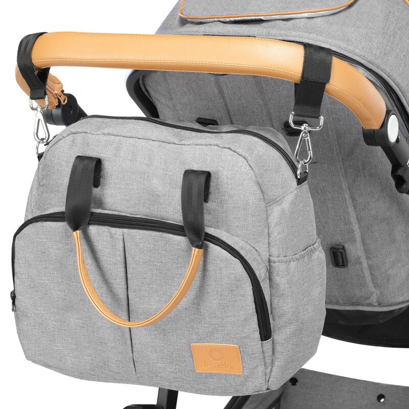Carucior 2 in 1, Lionelo, Amber, Cadru aluminiu, Cu landou intarit si salteluta moale, Reversibil, Maner ajustabil, Huse pentru picioare, ploaie, Plasa de tantari, Geanta parinti, Pana la 22 kg, EN1888-1, EN1888-2, EN1466, Gri deschis - gogobaby.ro
