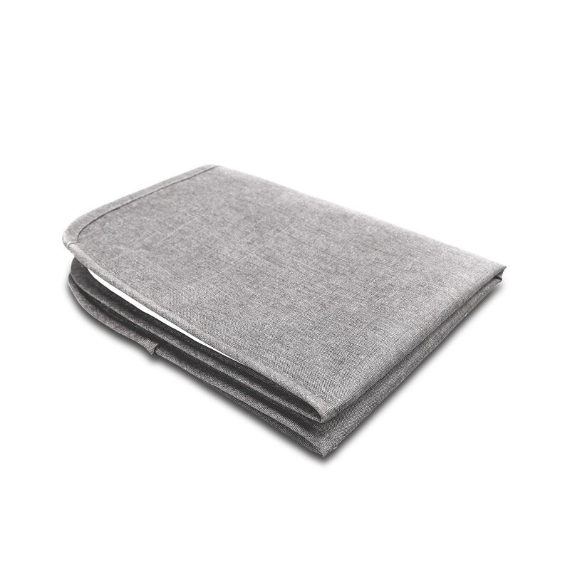 Carucior 2 in 1, Lionelo, Amber, Cadru aluminiu, Cu landou intarit si salteluta moale, Reversibil, Maner ajustabil, Huse pentru picioare, ploaie, Plasa de tantari, Geanta parinti, Pana la 22 kg, EN1888-1, EN1888-2, EN1466, Gri deschis - gogobaby.ro