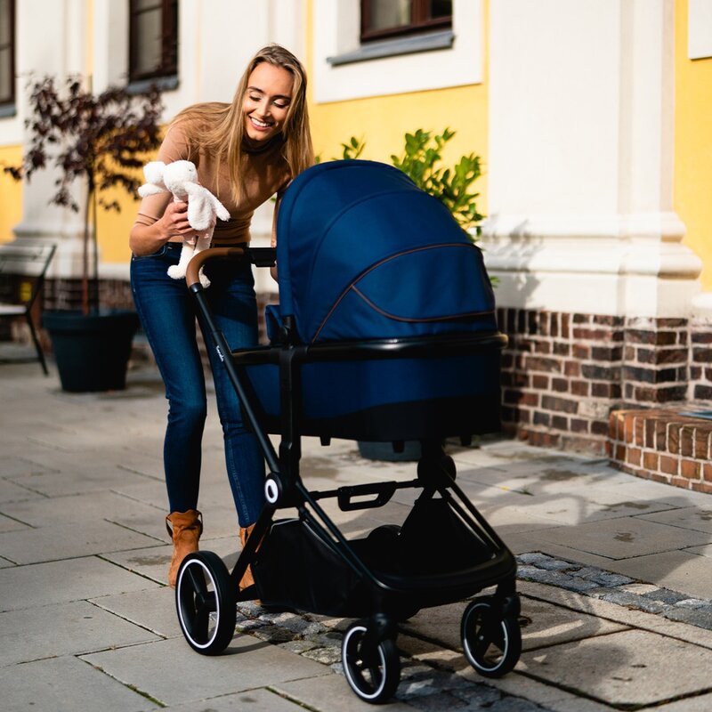 Carucior 2 in 1, Lionelo, Mika, Cadru din aluminiu, Cu landou intarit si salteluta moale, Reversibil, Maner ajustabil, Plasa de tantari, Husa de ploaie, de picioare, 22 kg, Conform cu standardele europene de securitate EN1888-1 EN1888-2, EN1466, Albastru