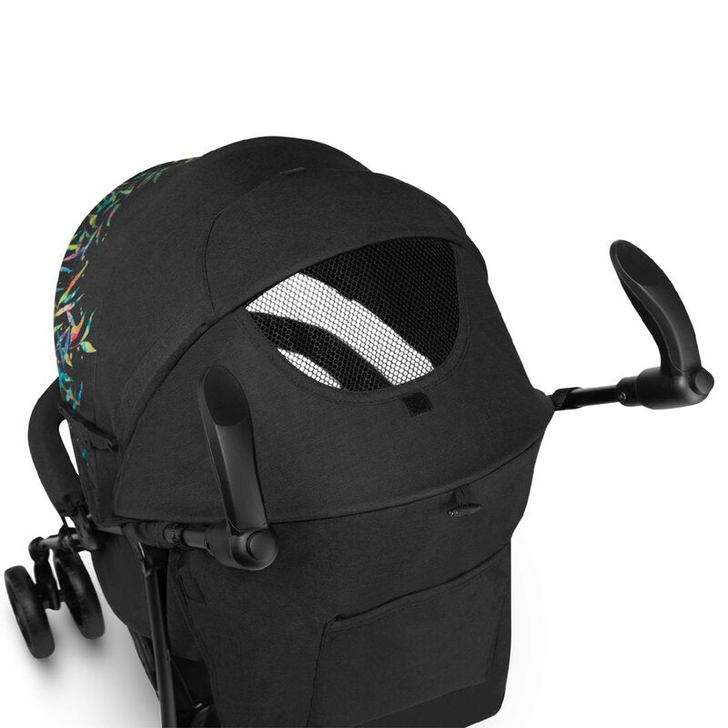 Carucior sport compact, Lionelo, Irma, Spatar ajustabil in 4 pozitii, Suport picioare reglabil, Manere rotative, Pliere tip umbrela, 6- 36 luni, Pana la 15 kg, Conform cu EN1888-1:2018, Negru