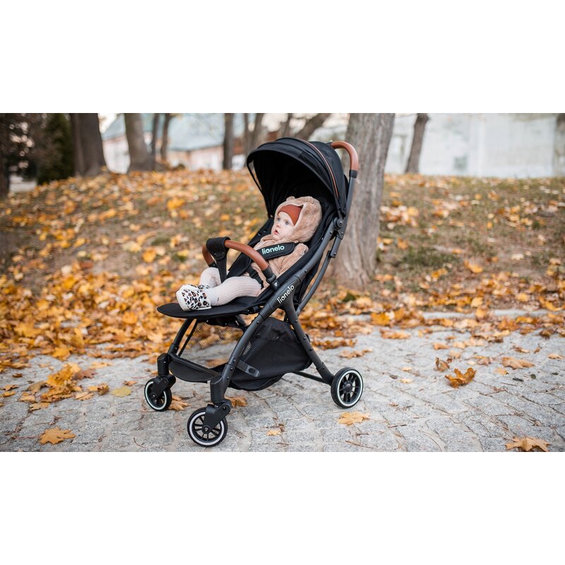 Carucior sport, Lionelo, Julie One, De la nastere, Greutate redusa, Cu accesorii, Cadru din aluminiu, 0-22 kg, Pliere compacta pentru avion, Conform cu standardele europene de securitate EN1888-1 si EN1888-2, Verde Tropical