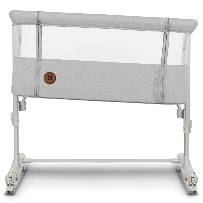 Patut co-sleeper, Lionelo, Aurora, 3 in 1, Cu leganare si setare unghiulara, Include saltea cu densitate T25 si geanta transport, Reglabil in 5 pozitii, Pana la 9 kg, 0 luni+, 85x60x66 cm, Certificari EN 1130:2019+AC:2020, EN 16890:2, Gri deschis - gogobaby.ro
