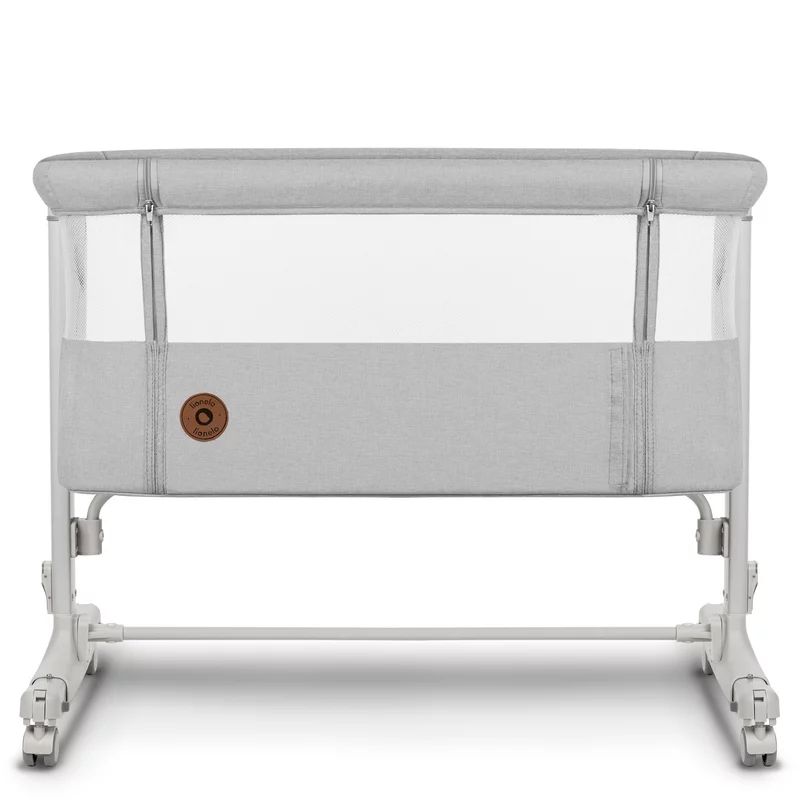 Patut co-sleeper, Lionelo, Aurora, 3 in 1, Cu leganare si setare unghiulara, Include saltea cu densitate T25 si geanta transport, Reglabil in 5 pozitii, Pana la 9 kg, 0 luni+, 85x60x66 cm, Certificari EN 1130:2019+AC:2020, EN 16890:2, Gri deschis